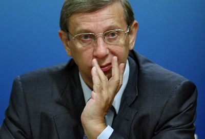 евтушенков евтушенков
